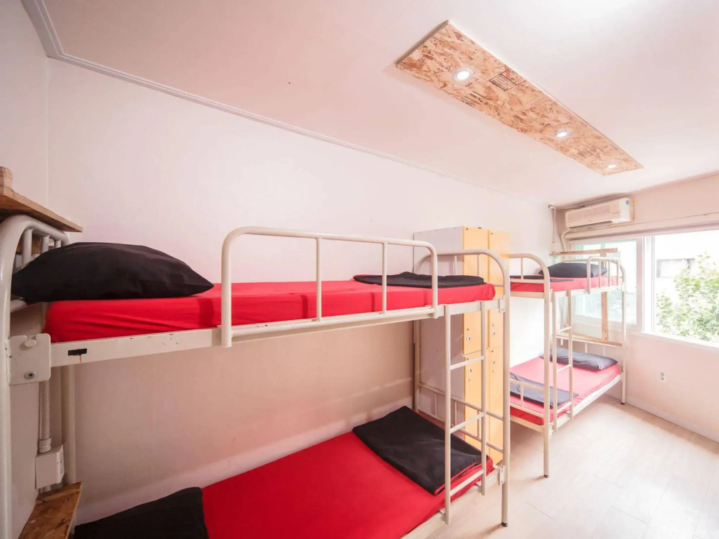 H HOSTEL Itaewon
