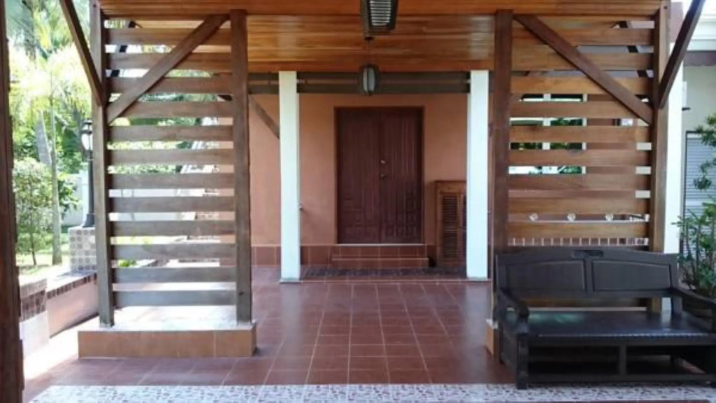 OYO 90347 Villa Temila