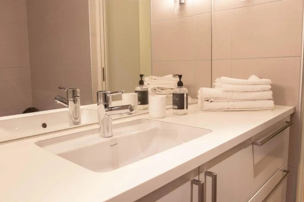 Luxury apartments at OSLO barcode