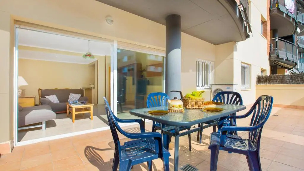 Apartment port 51