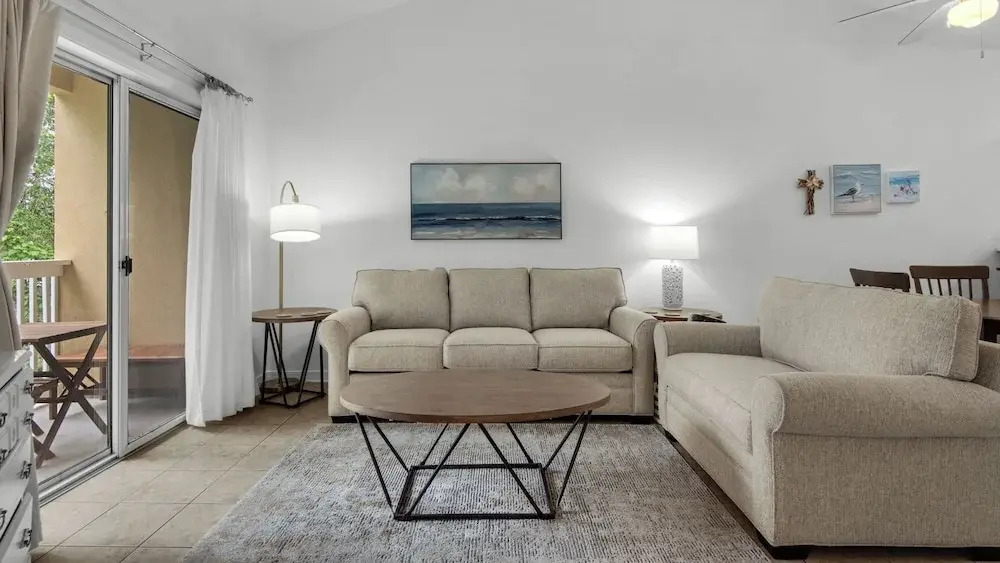 Seagrove 2BR Near Lake & Beach + Free Tickets: Bikes, Dolphin Cruise & More!
