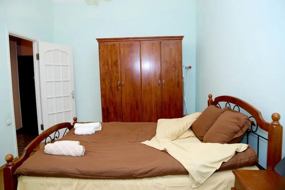 Amiryan Apart And Tours