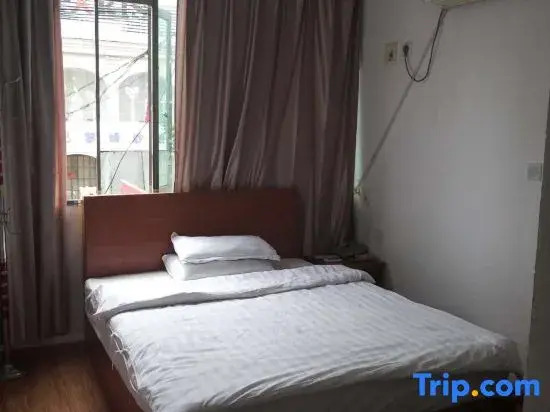 Ningdu Waitan Yihao Hotel