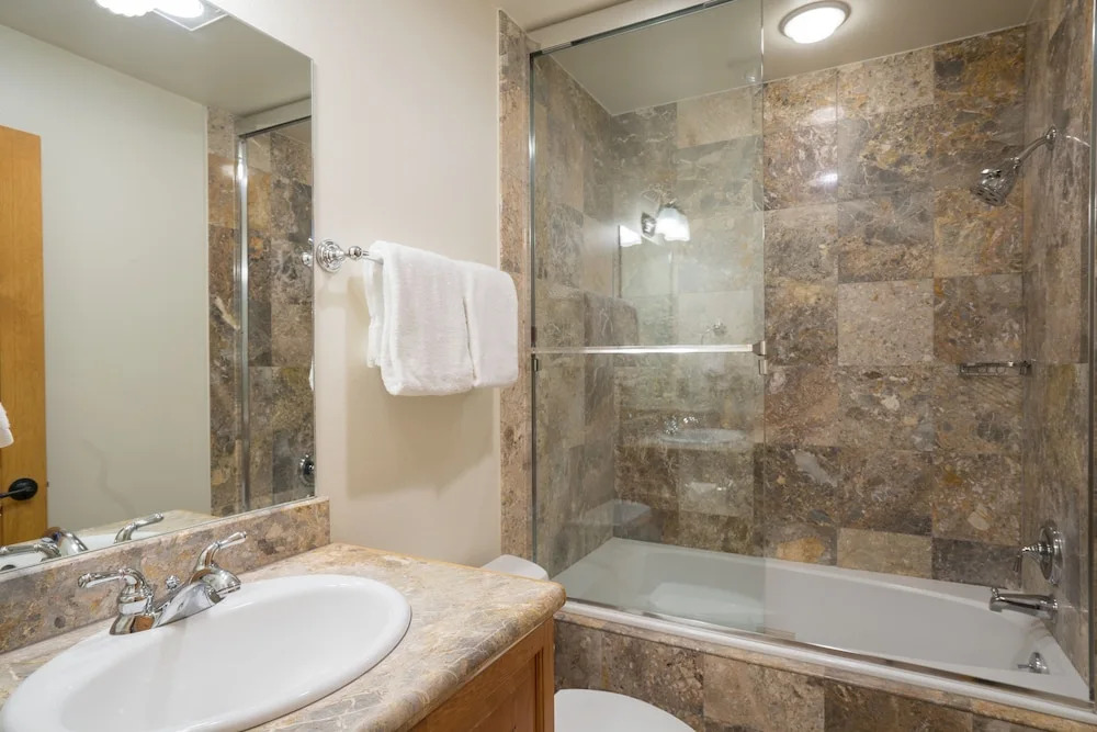 Bear Creek Lodge 309ab 2 Bedroom Condo by Alpine Lodging Telluride