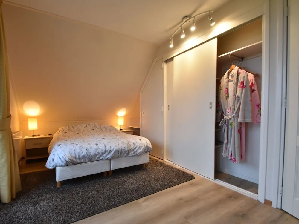 Lovely Holiday Home in Bergen With Meadow View