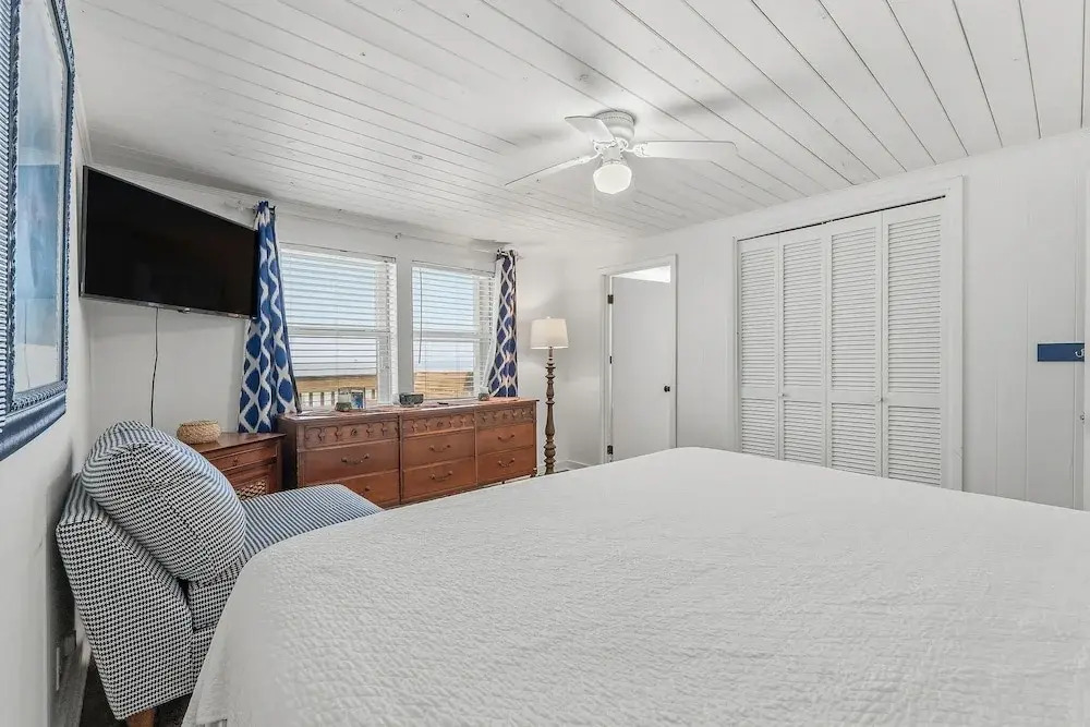 Legasea Beach House