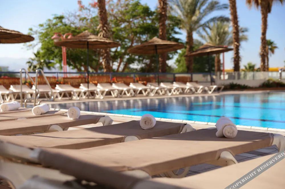 Hotel Astral Coral