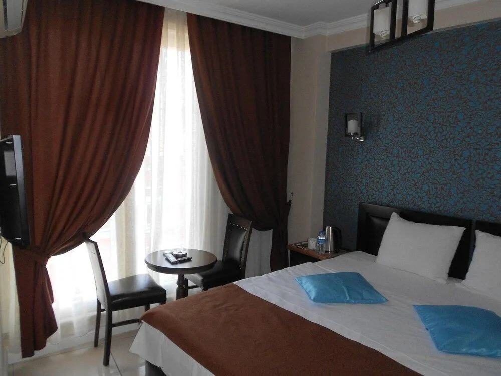 Selis Hotel
