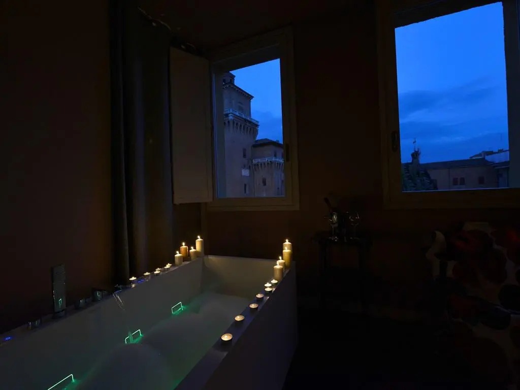 Отель Ferrara