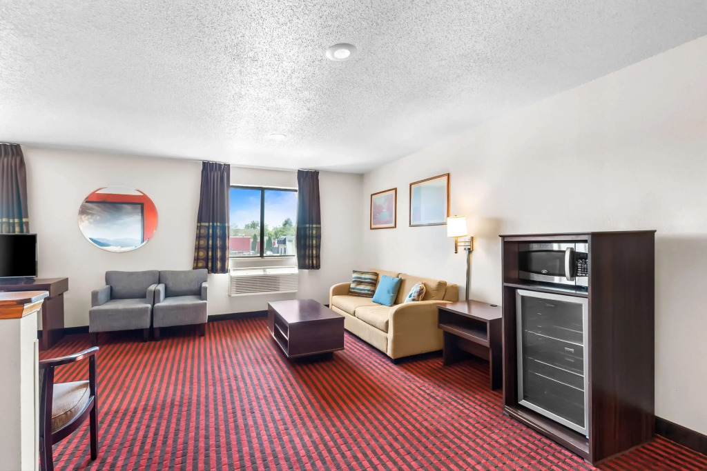 Super 8 by Wyndham Dumfries/Quantico