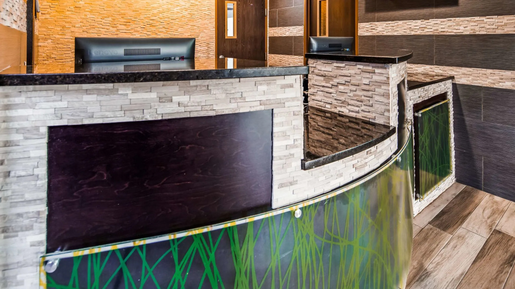 SureStay Plus Hotel by Best Western Kearney