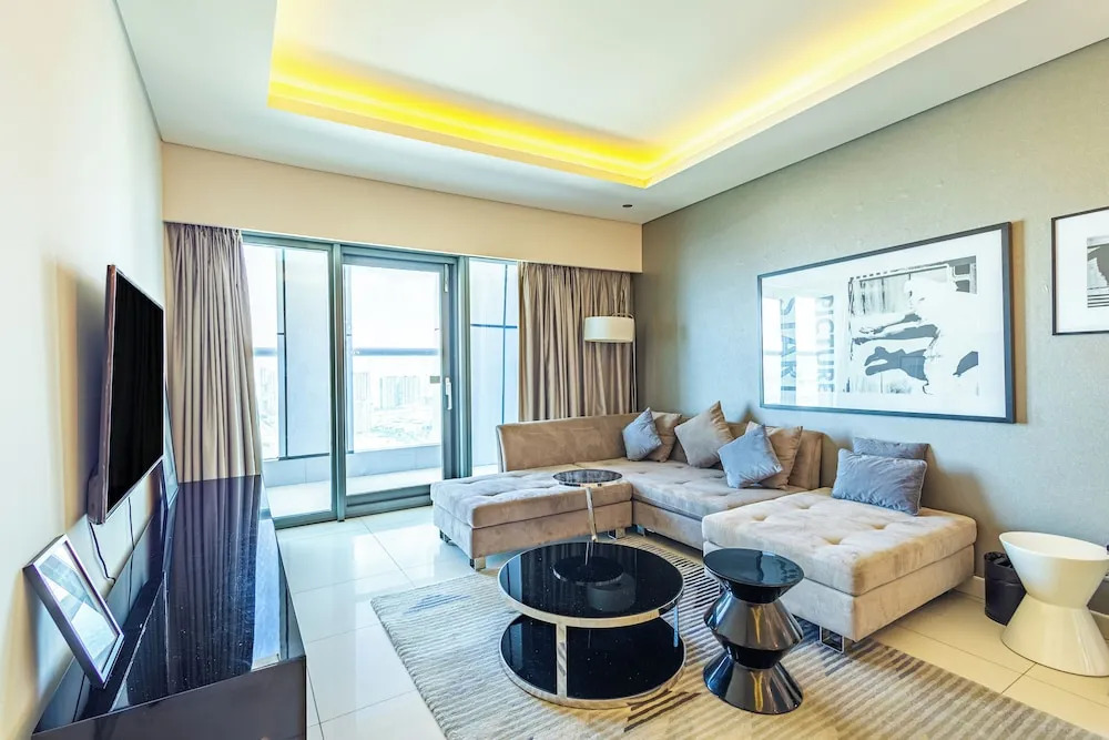 SuperHost - Dubai Dreaming Stylish 1BR, DAMAC Towers Paramount
