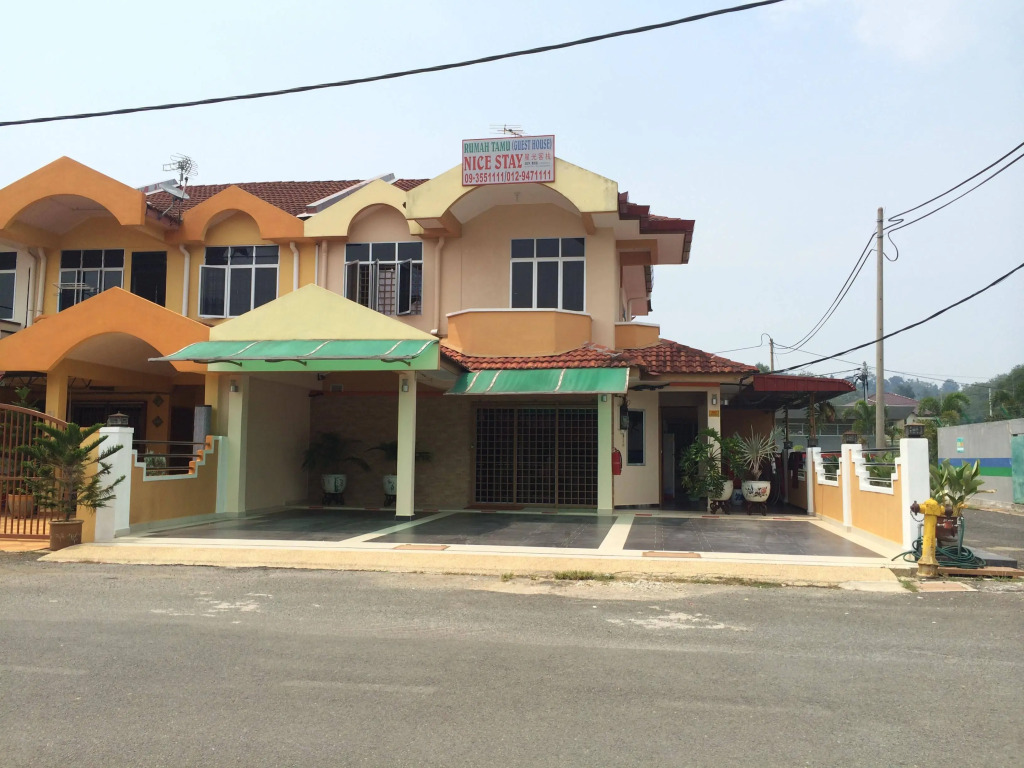 NICE STAY HOTEL