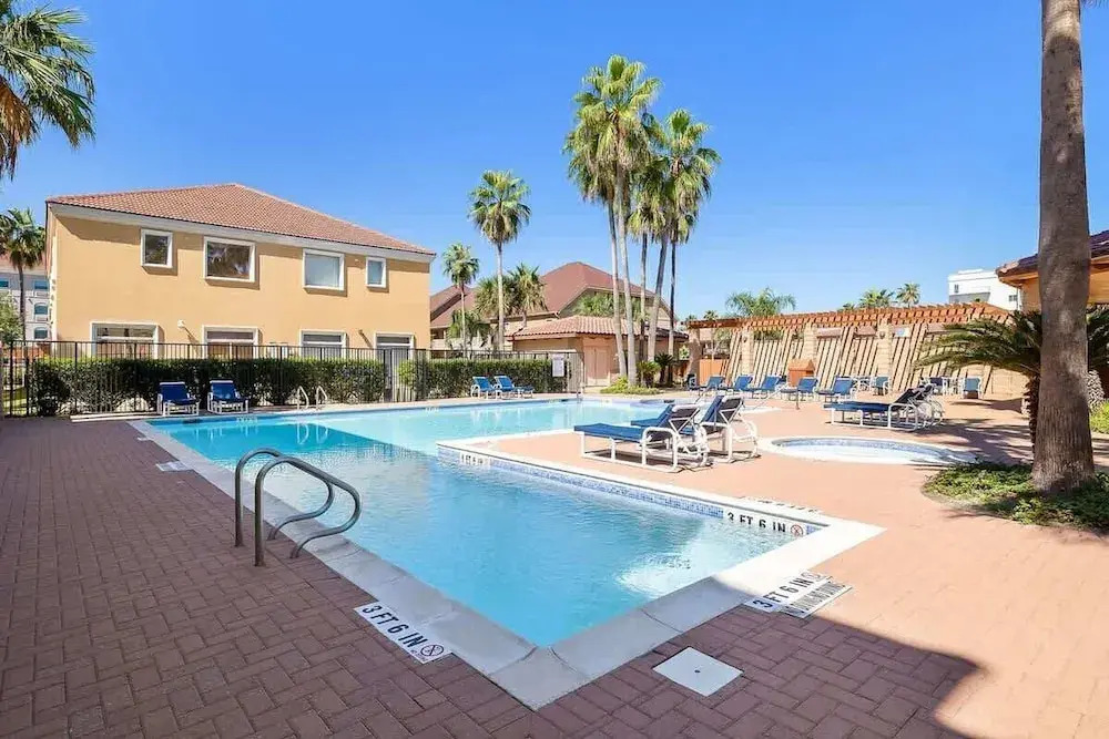 Big Private Luxury Home in Beach Gated Community