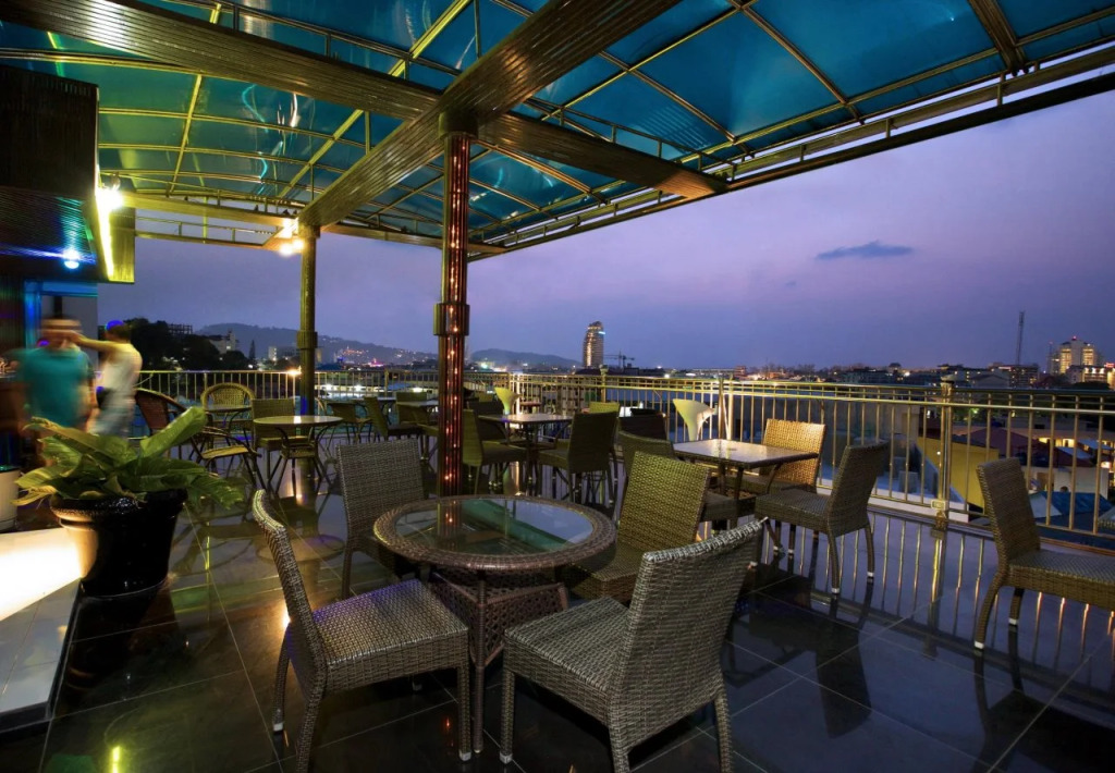 Patong Eyes Hotel