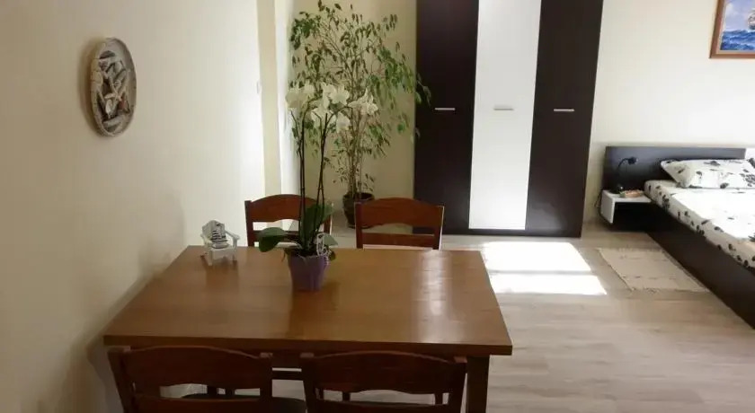 Orchid Apartment