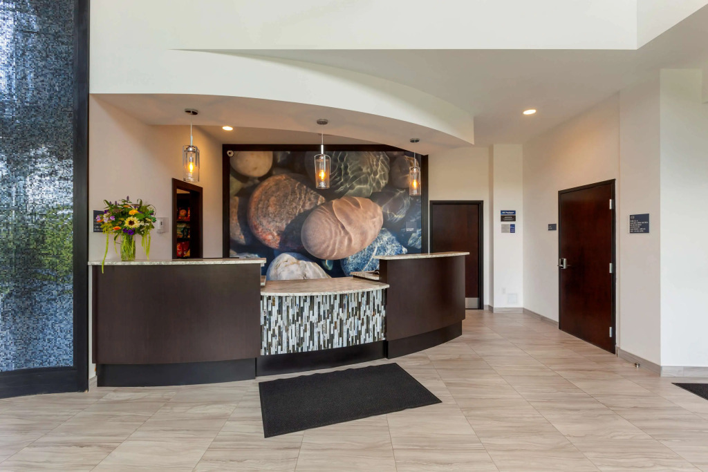 Best Western Premier Northwood Hotel