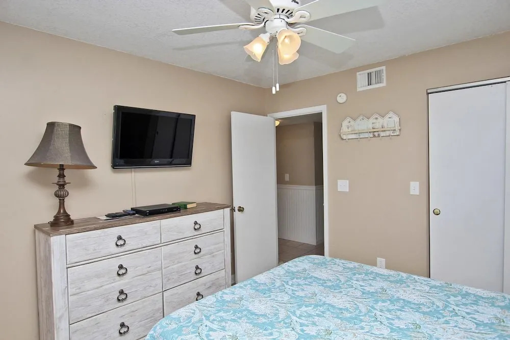 Boardwalk 1087