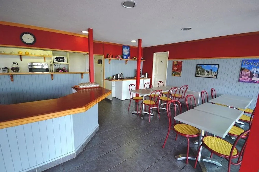 Fasthotel Tours Sud