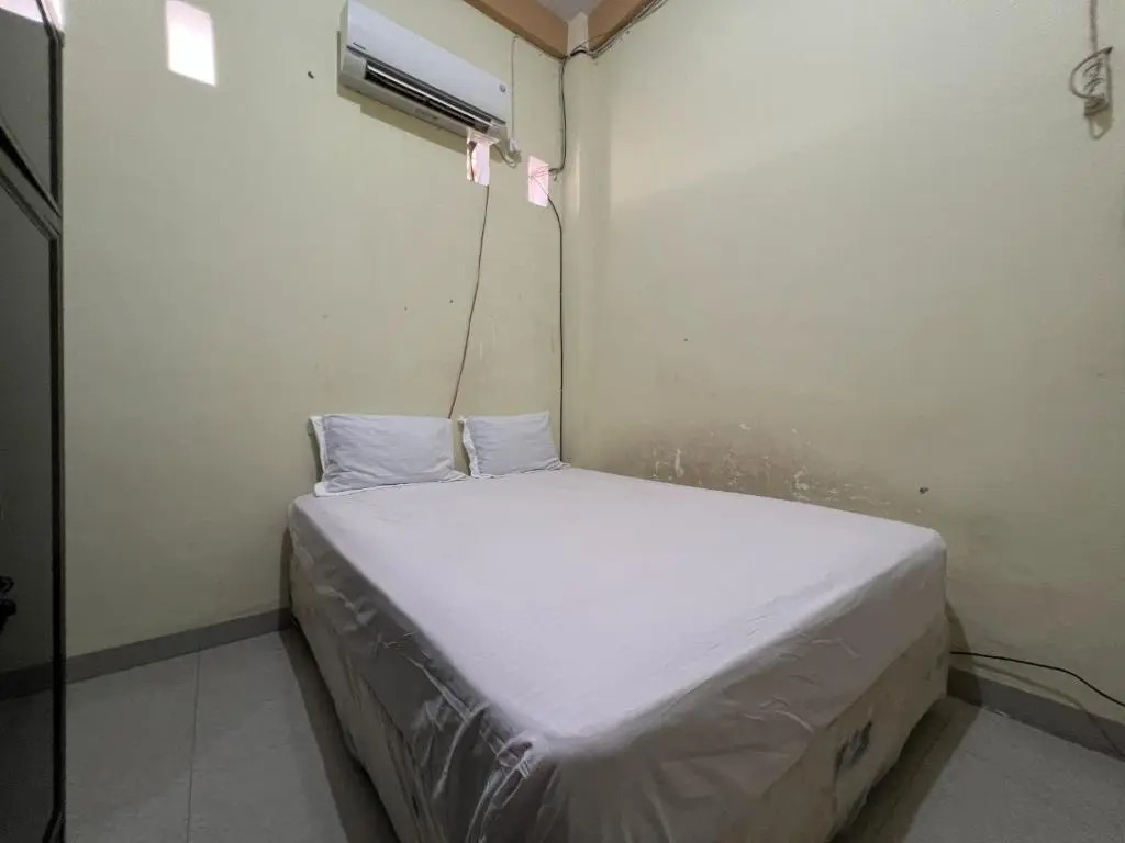 Hotel O Kost Biru