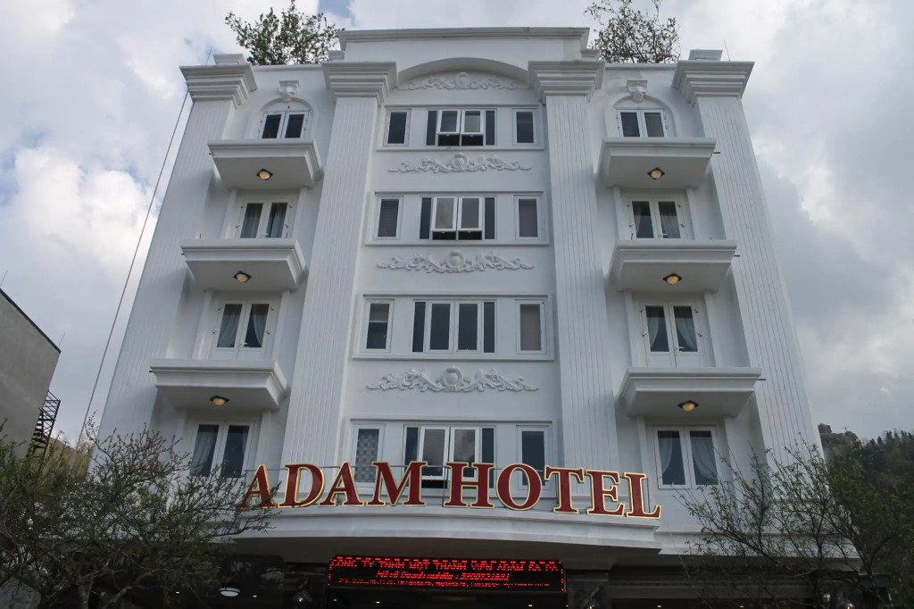 Adam Sapa Hotel