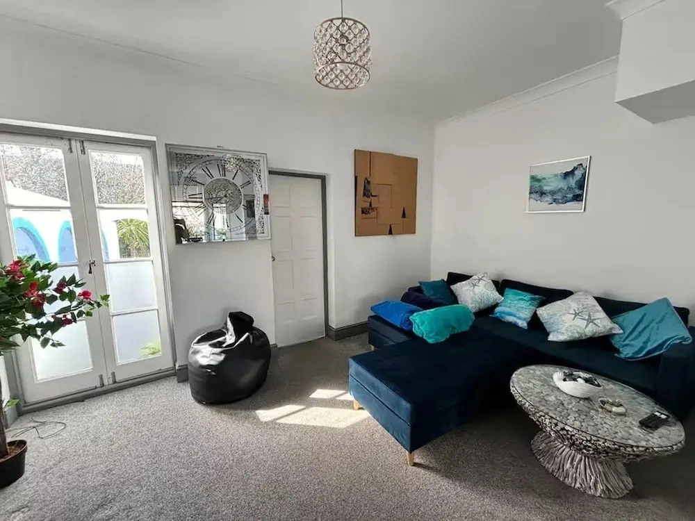 Coastal House Opposite Beach Sleeps 6 Pet Friendly