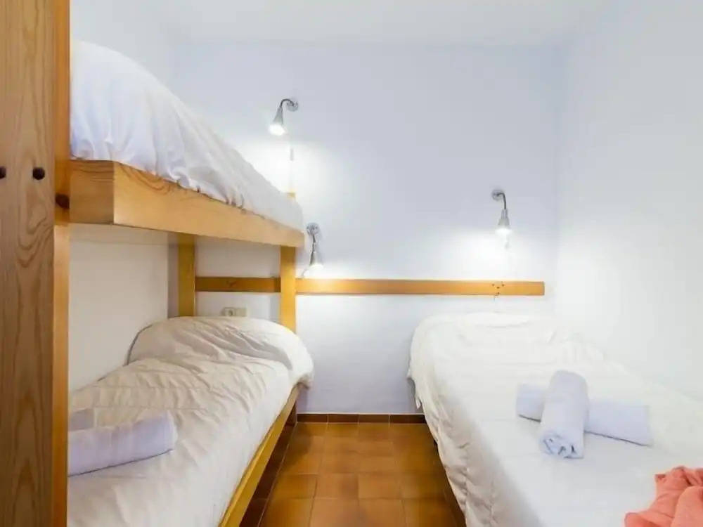 Family flat with parking near beach
