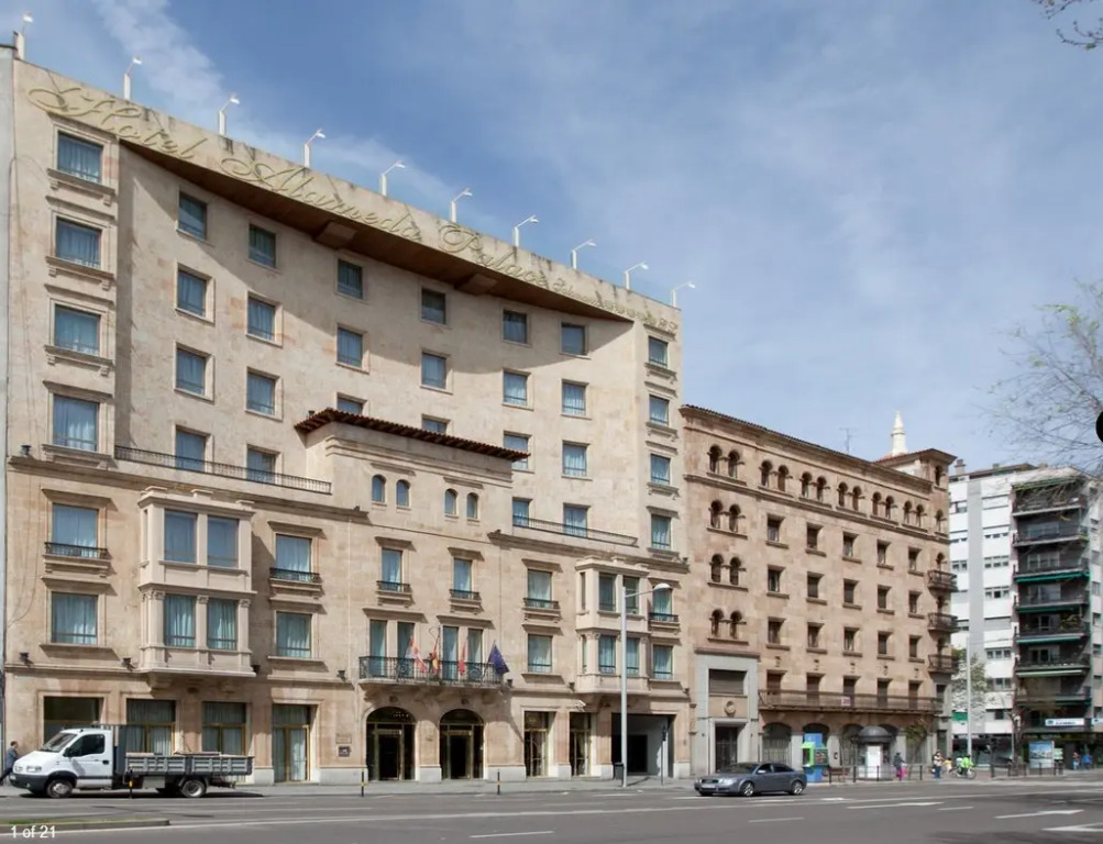 Hotel Alameda Palace