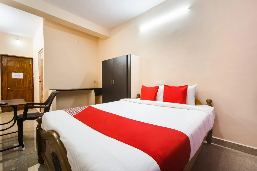 Oyo 60699 Srivari Premium Homestays
