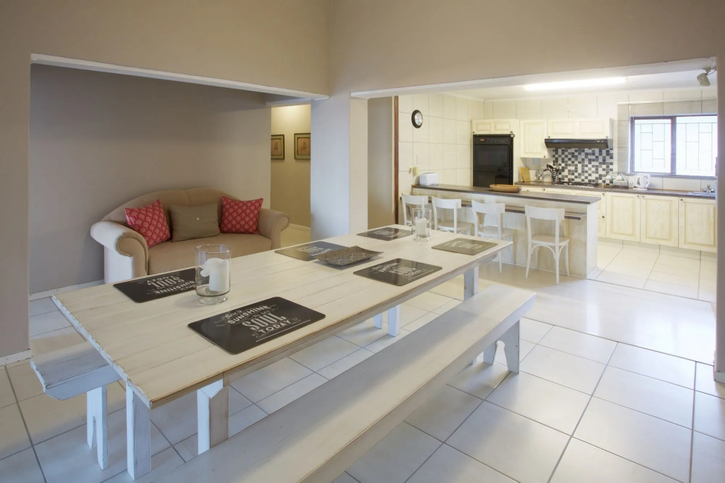 Sea Whisper Guest House