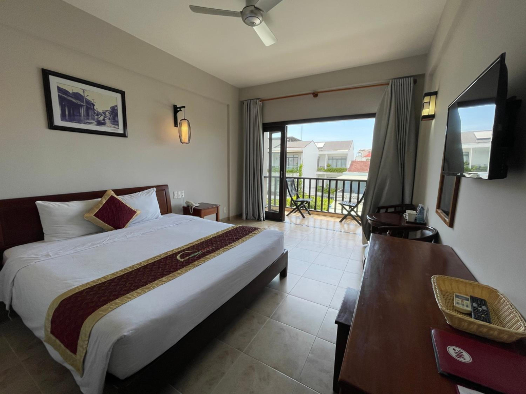 Sunshine Hoian Hotel