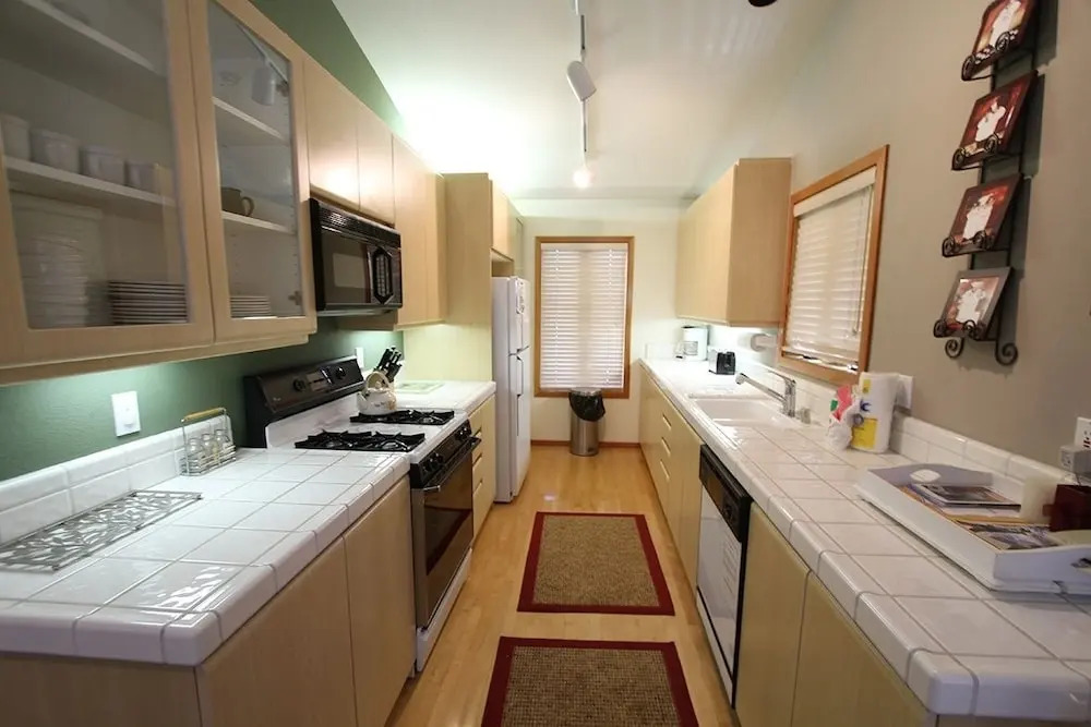 Snowcreek 911 3 Bedrooms 3 Bathrooms Townhouse