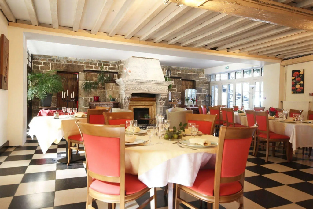 Logis Hôtel De France- Restaurant GRILL