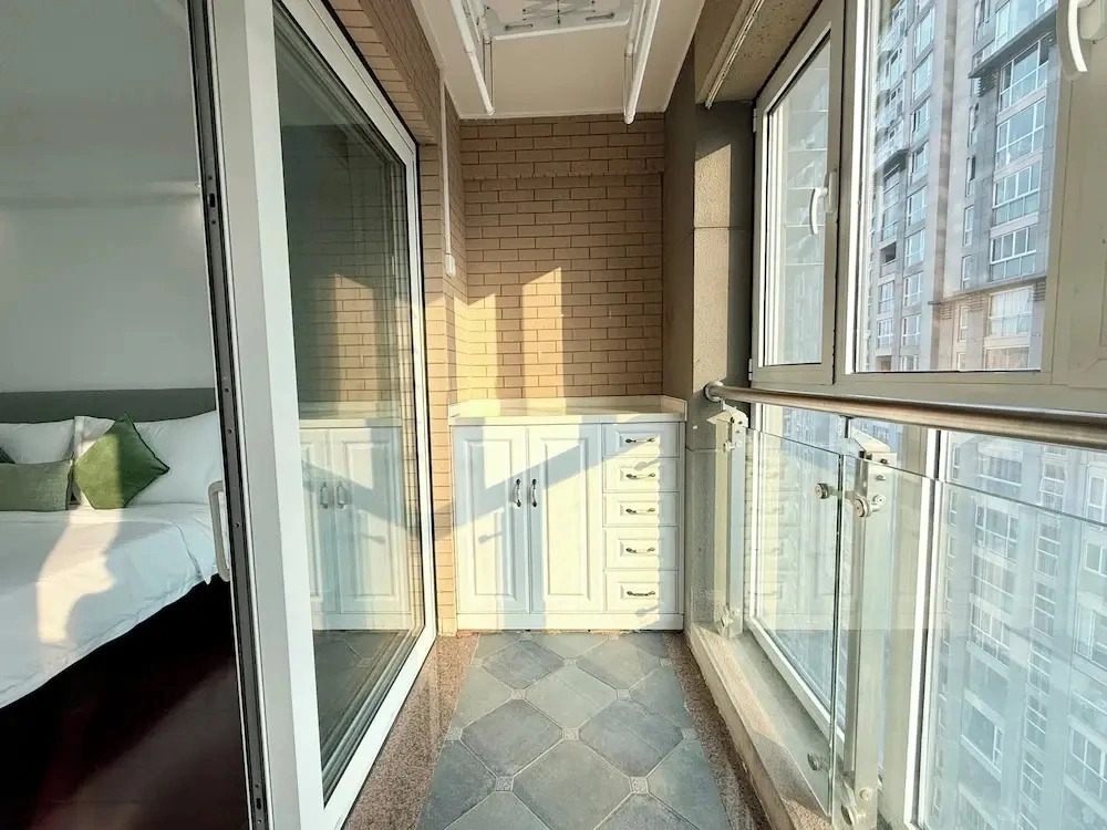 Tyms Changning 2BR near Zhongshan  Metro