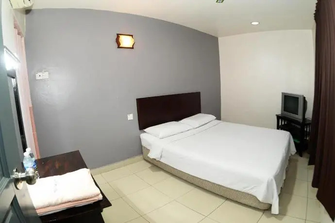 Poly Star Hotel