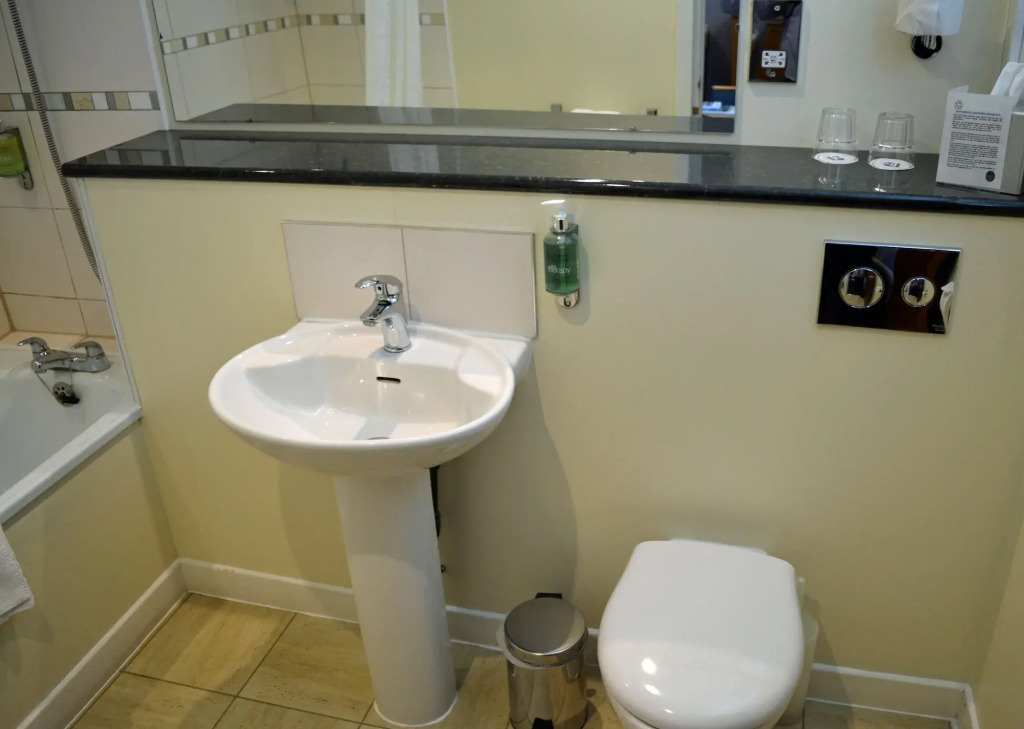 Best Western Kings Manor