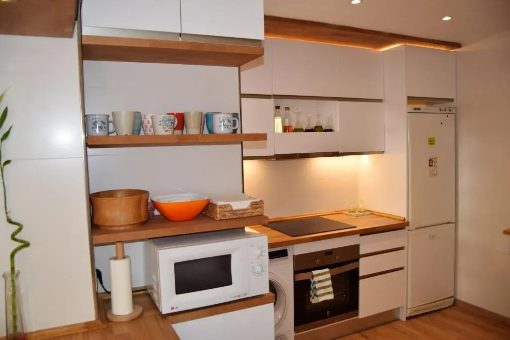 Apartment With 2 Bedrooms in Marbella, With Wonderful sea View, Pool Access, Furnished Garden - 10 m From the Beach