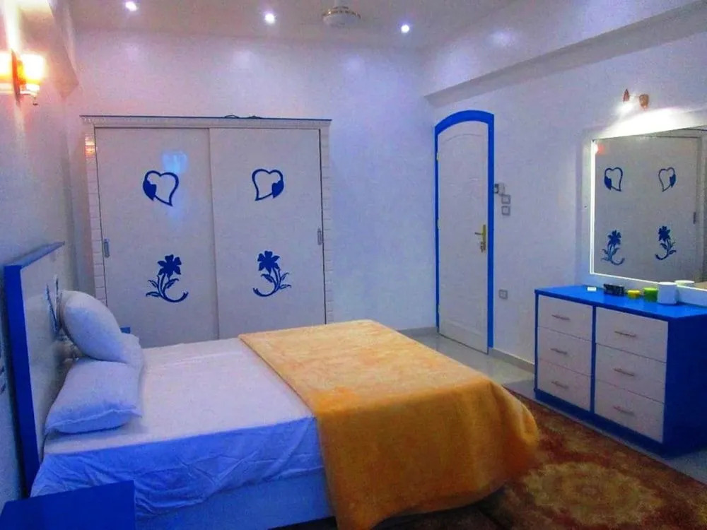 Moon Valley Apartments