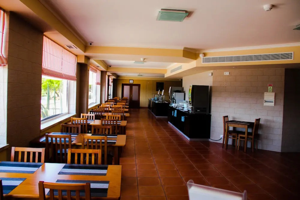 Travel Hotel