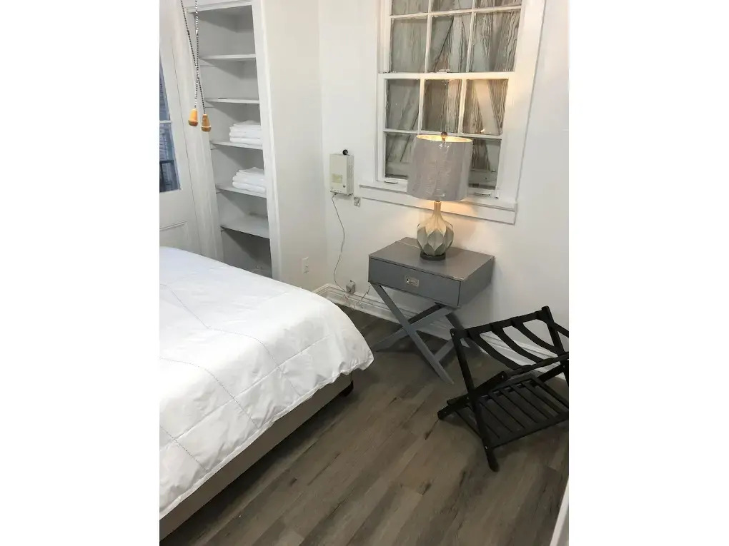 Amazing 4BR Celebrity Villa! Sleeps 8 by YouRent!
