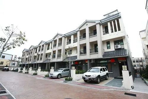 Charge God Island Bed and Breakfast(太魯閣充神島民宿)