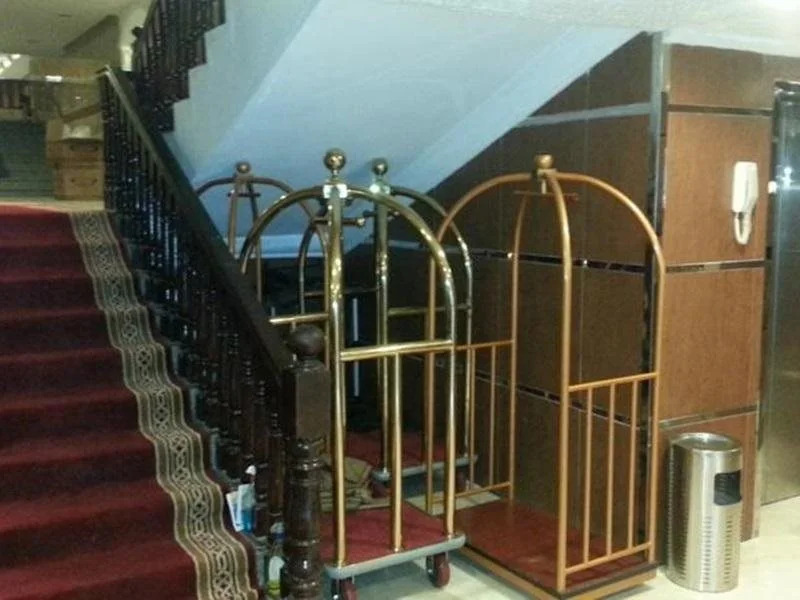 Sahari Plus Hotel Suites