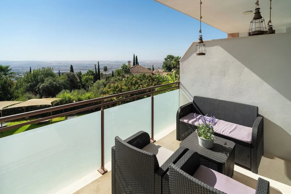 Apartamentos El Mirador