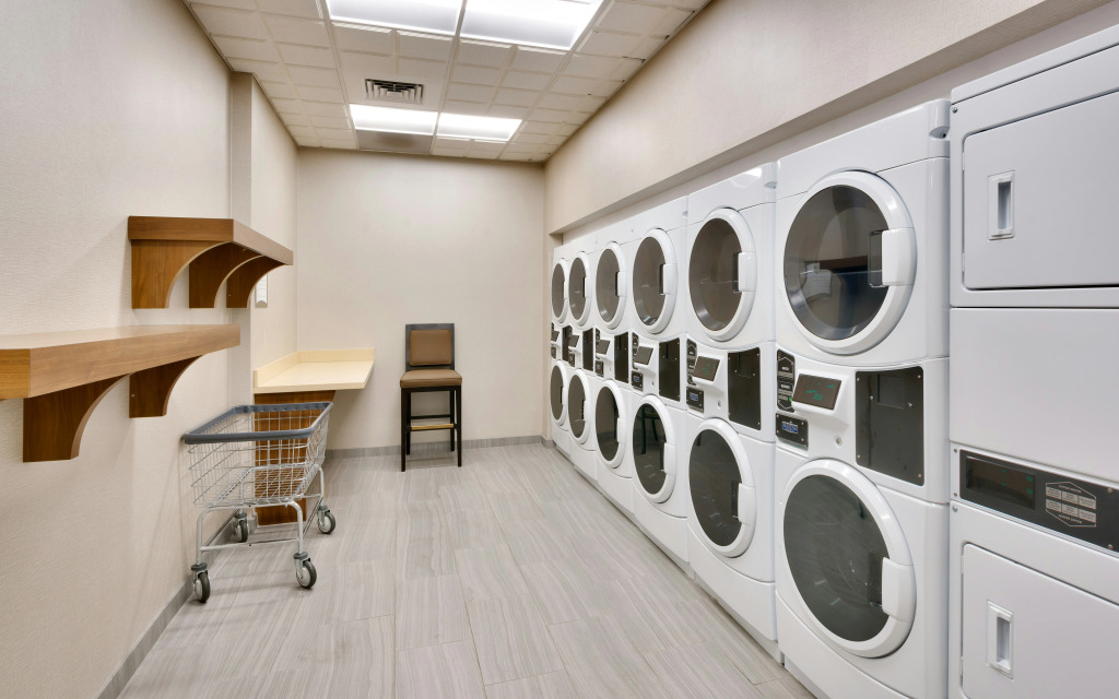 Staybridge Suites - Gainesville I-75 by IHG