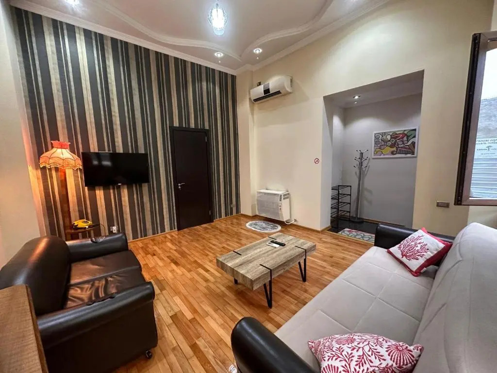 Old batumi apartment on Kostava 9