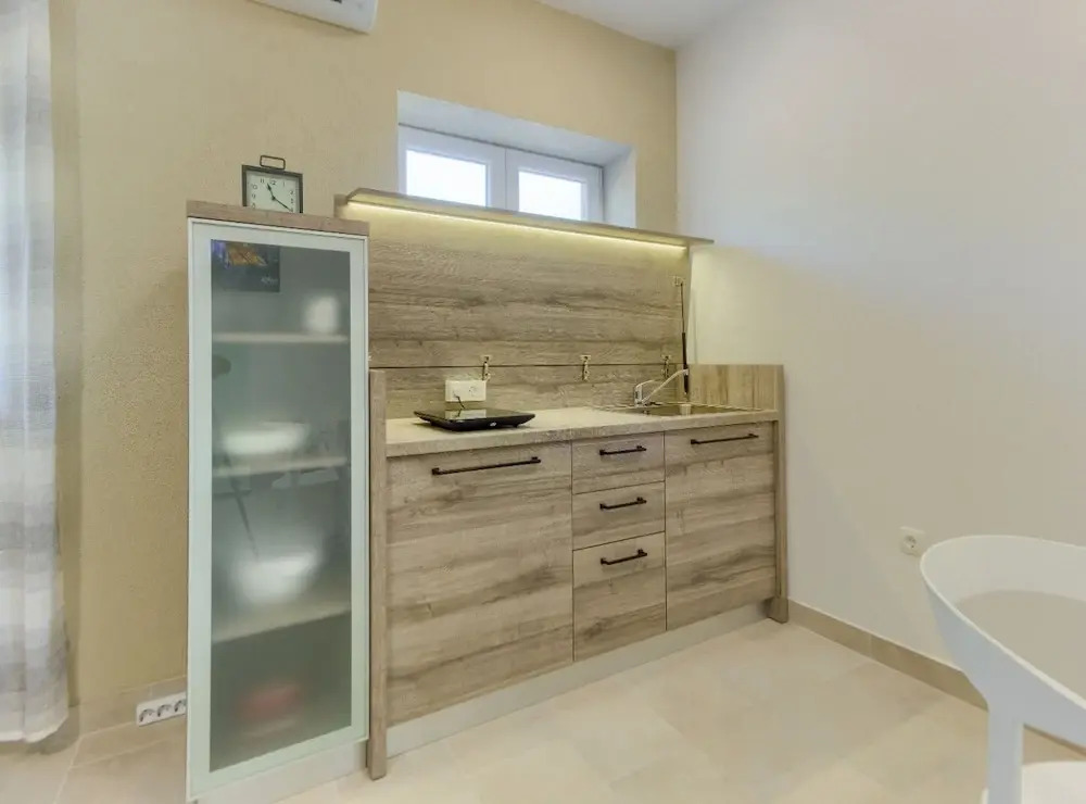 Majestic Kastel Stari Apartment With Terrace