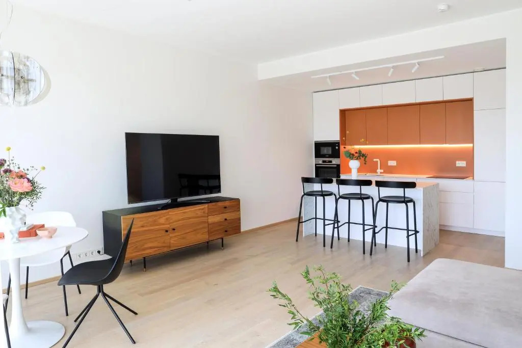 Kadriorg Plaza 2 bedroom FREE Parking