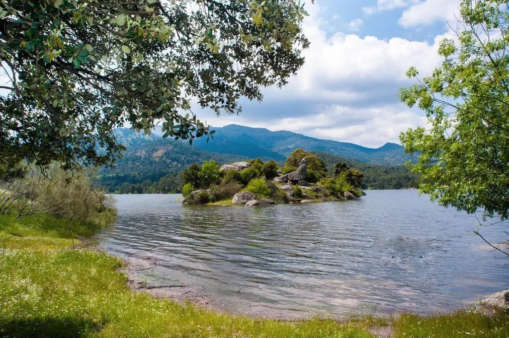 Núcleo de Turismo Rural Valle de Iruelas