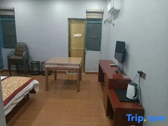 Xi County Yueke Express Hotel (Renmin Hospital)