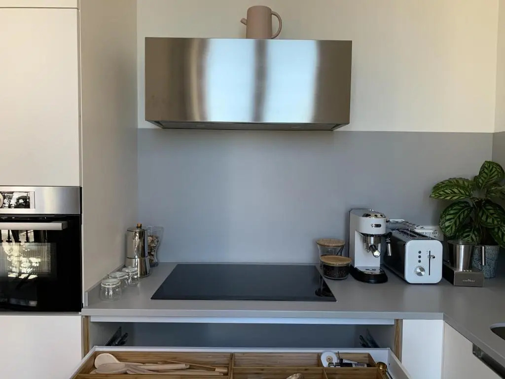 Olivo Apartment by Pris